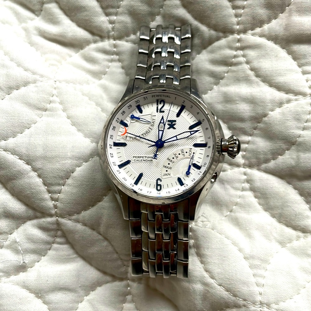 Men’s Timex Perpetual watch
